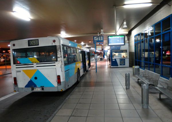 metro-bus-athens-airport
